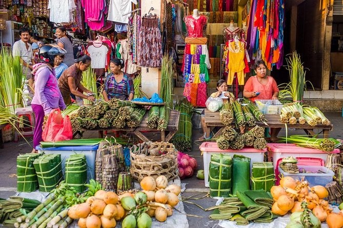 Traditional Cooking Class In Ubud With Local Balinese Family - Sample Menu