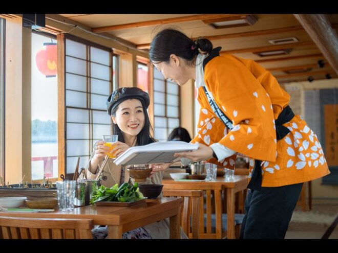 Traditional Dinner Cruise&Japanese Show Tokyo Tower Ticket - Yakatabune Houseboat Features