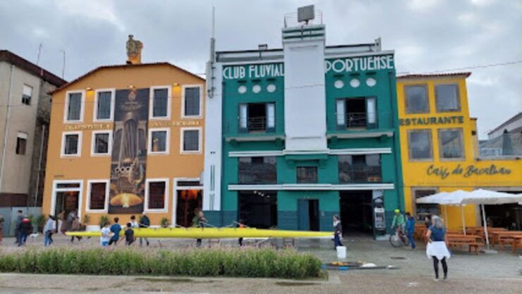 Traditional Fado Show With Local Musicians - Experience Highlights and Inclusions