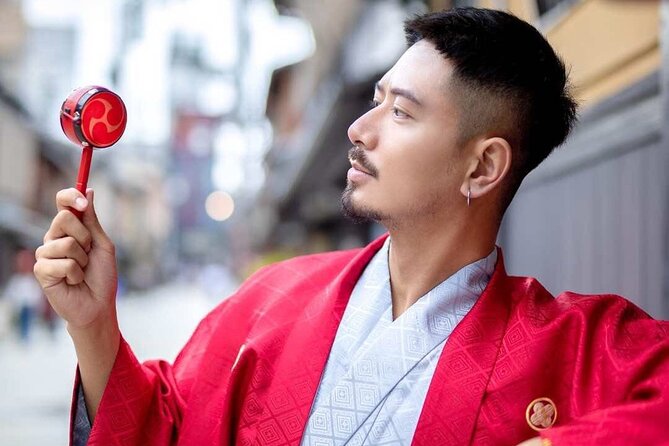 Traditional Fashion Mens Kimono - Meeting and Pickup Details