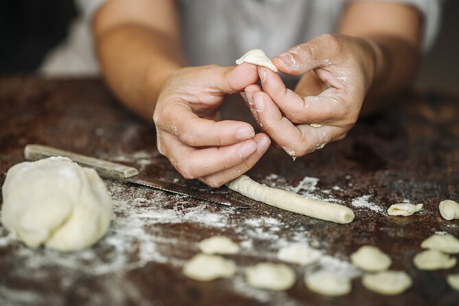 Traditional Home Cooking in Puglia Country Side - Meeting Details and Experience