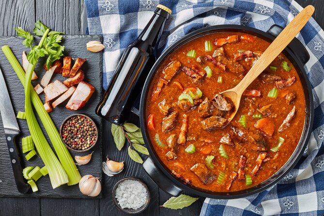 Traditional Irish Food and Dublin Old Town Private Tour - Food and Tastings Included