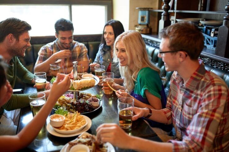 Traditional Irish Food and Dublin Old Town Private Tour - Tour Description