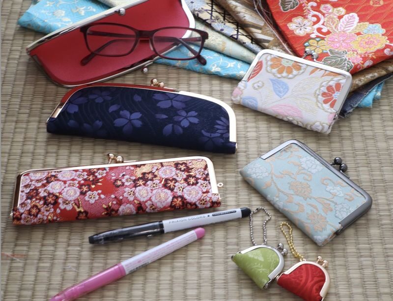 Traditional Japanese Crafts Making Experience in Tokyo - A small workshop with a hands-on purpose
