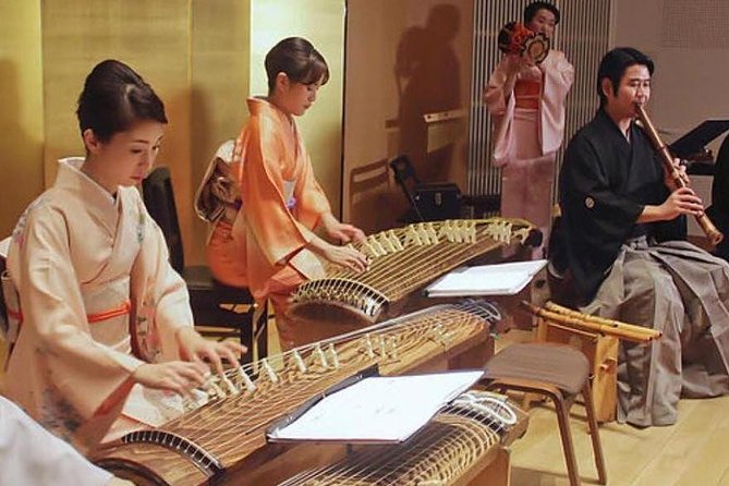 Traditional Japanese Music ZAKURO SHOW in Tokyo - Overview of Zakuro Show in Tokyo