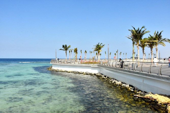 Traditional Jeddah Tour: Tasting & Historical Highlights - Historical Landmarks