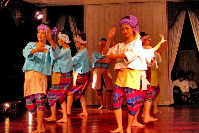Traditional Khum Khantoke Dinner in Chiang Mai With Dance Show & Return Transfer - Cancellation Policy for the Event