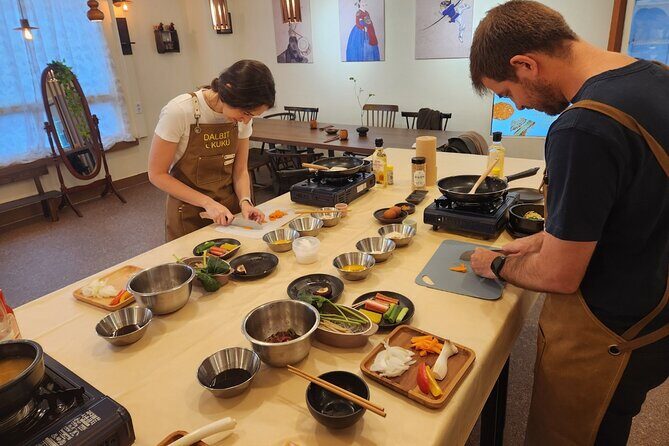 Traditional Korean 6-Dish Cooking Class + Hidden Alley Tour Seoul - A Deep Dive into the Experience