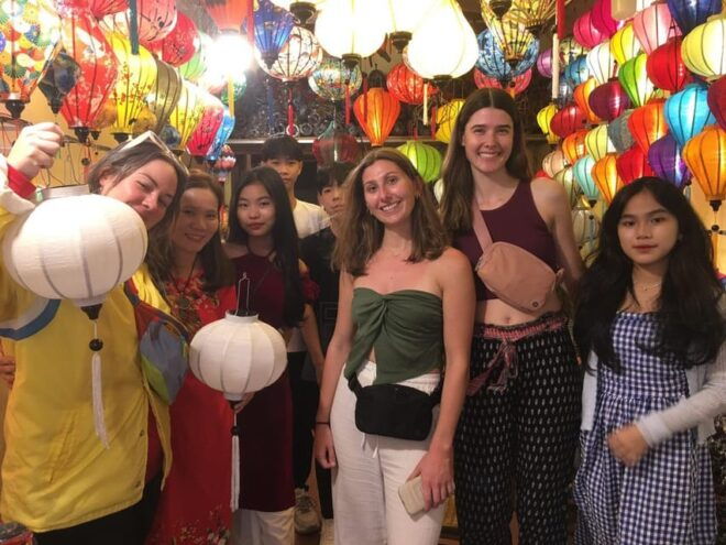 Traditional Lantern Class in Old Town - Lantern Shapes and Styles