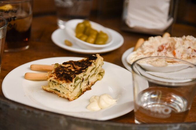 Traditional Malaga Tapas and Wine Tour - What To Expect