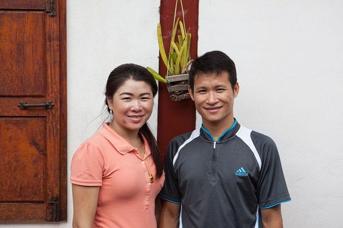 Traditional Market Tour and Private Laotian Cooking Class With a Local - Exploring the Local Market
