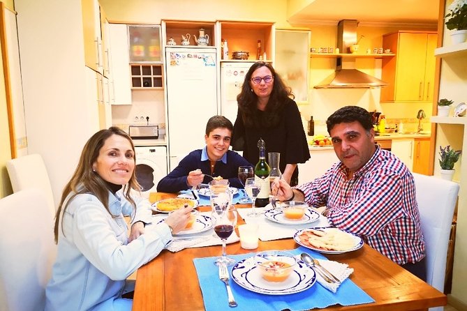 Traditional Meal in a Cosy Residential Home - Good To Know