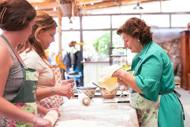 Traditional Menu with Mama Lucia - Good To Know