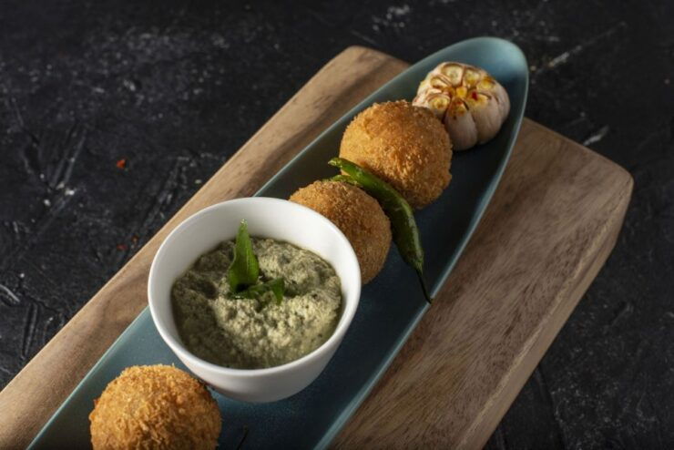 Traditional Sri Lankan Gourmet Lunch/Dinner Experience - Menu Highlights