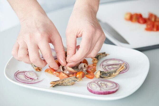 Traditional Tapas Cooking Class + Wine Pairings (6-Course Meal) - FAQs