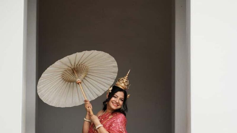 Traditional Thai Makeover, hairdo & Photoshoot at Wat Arun - Good To Know