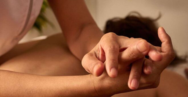 Traditional Thai Massage With Essential Oils - Booking Tips and Information