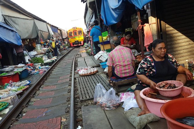 Train Market, Floating Market, China Town and Flower Market (Private Trip) - Trip Overview