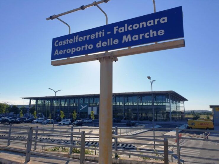 Train Transfer Between Falconara Airport and Castelferretti - Good To Know