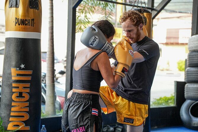 Training Beginner Muay Thai in Koh Samui with Pro Fighters - The Value and Cost Effectiveness