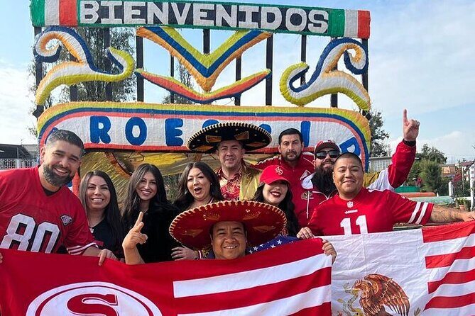 Trajinera ride in Xochimilco - The Practical Side: Duration, Group Size, and Booking Tips