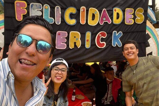 Trajinera ride in Xochimilco - The Sum Up