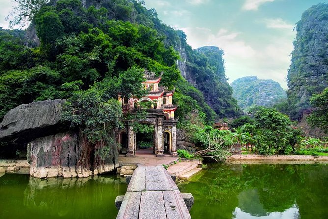 Trang An - Bai Dinh Pagoda 1 Day Tour - Tour Details