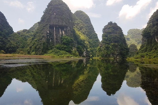 Trang An Boat Ride and Hoa Lu Temples - Common Questions
