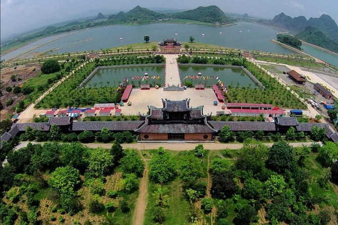 Trang An - King Kong Islet - Bai Dinh Pagoda - Mua Cave - Limousine Bus Day Tour - Reviews