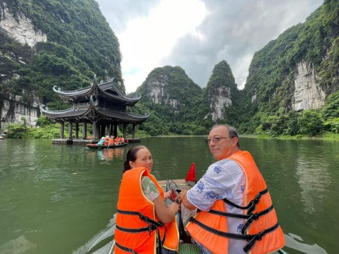 Trang An - Mua Cave - Hoa Lu - Biking - Visiting Local Family - Scenic Boat Tour Highlights