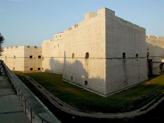 Trani: Walking Tour - Activity Details