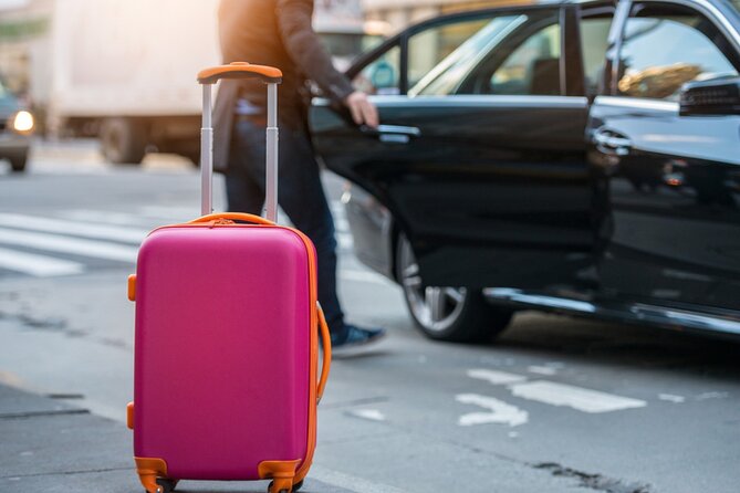 Transfer Buenos Aires Domestic (AEP) or Cruise Terminal to Downtown Hotel - Service Details for Transfer