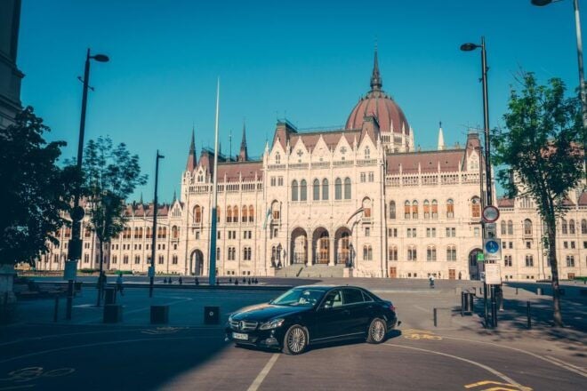 Transfer by Car To/From Vienna & Budapest - Common Questions