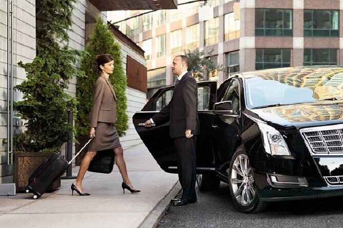 Transfer by Minivan From Hurghada Airport to All Hotels in Sahl Hasheesh or Back - Refund Policy