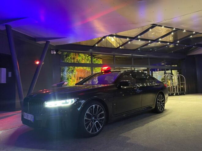 Transfer by Official Taxi Paris CDG Orly Disney Airport - Multilingual Drivers