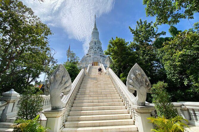 Transfer Day Trip Oudongk Sambor Prei Kuk Phnom Penh - Siem Reap - In-Depth Review: A Day of Cambodian History and Culture on a Private Transfer