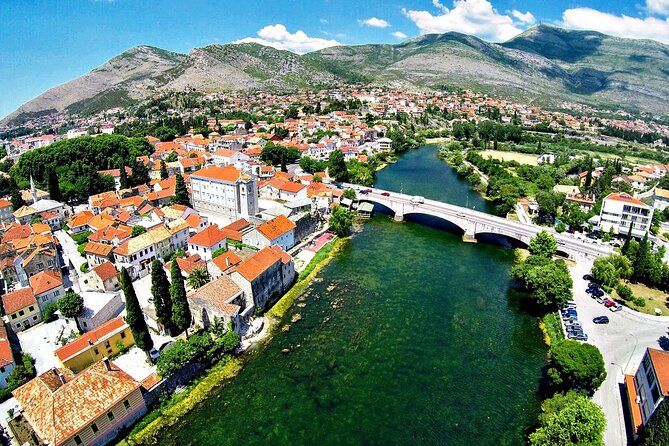 Transfer Dubrovnik > Bosnia: Sarajevo / Mostar / Jajce / Trebinje / Pocitelj Etc - Pricing and Booking Details