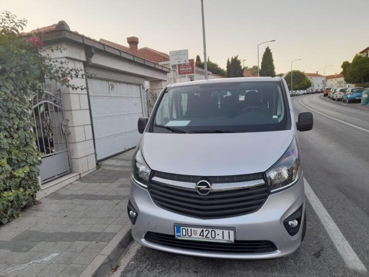 Transfer Dubrovnik - Split - Scenic Journey Highlights