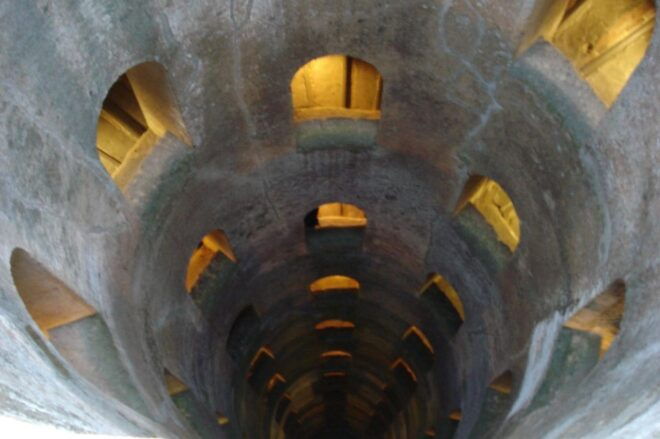 Transfer Florence-Rome With Stops in Orvieto & Bagnoregio - Itinerary