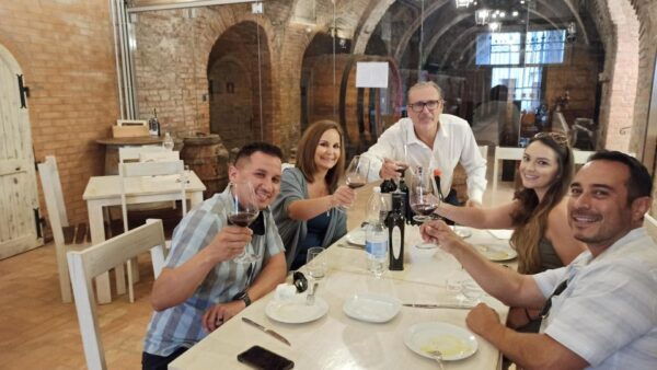 Transfer Florence-Siena With Visit to Chianti and Tasting - Highlights