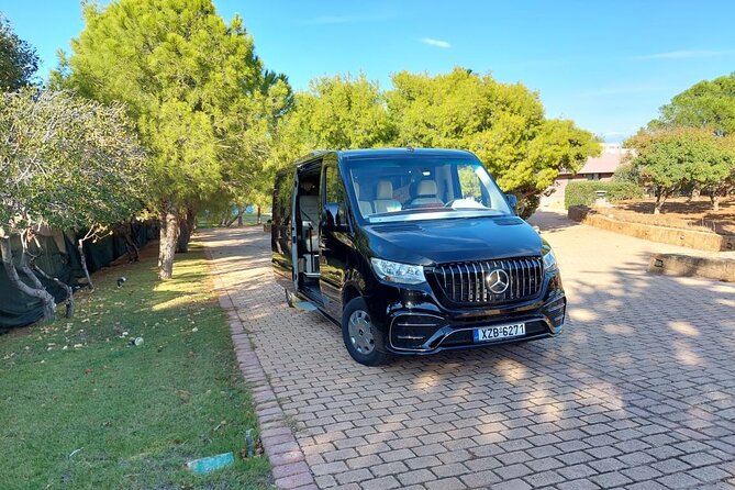 Transfer From and to Athens International Airport - Features and Amenities of the Transportation Vehicles