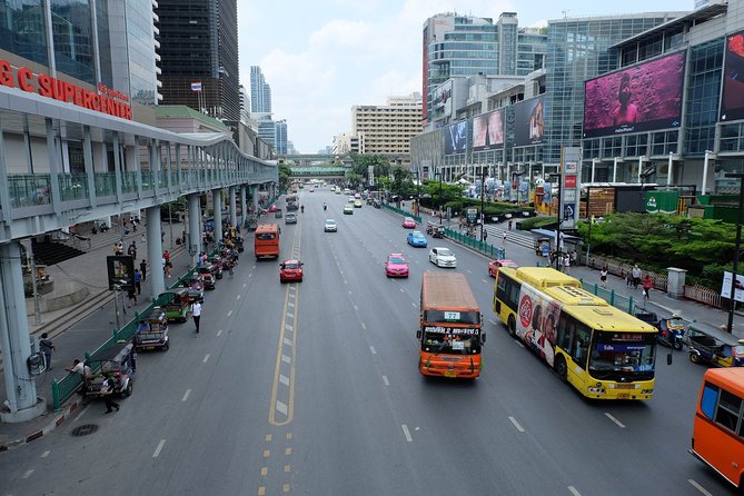 Transfer From Bangkok Airport to Bangkok Hotel by Deluxe Vehicle - Reviews