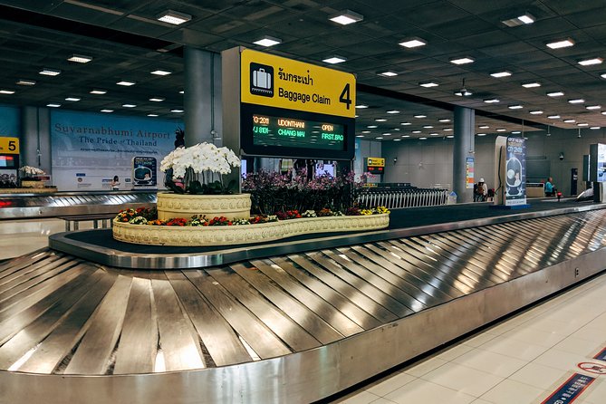 Transfer From Bangkok Airport to Bangkok Hotel by Deluxe Vehicle - Deluxe Vehicle Transfer Service