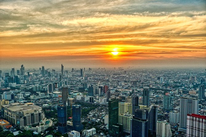 Transfer From Bangkok Airport to Bangkok Hotel by Deluxe Vehicle - Common Questions