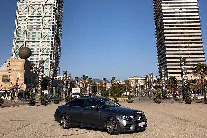 Transfer From Barcelona Airport for 3 Passengers. - Transfer Service Details