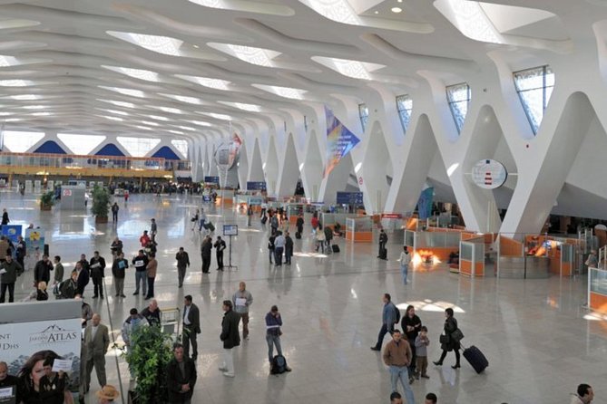 Transfer From Casablanca Mohammed V International Airport to Marrakech - Benefits of Using a Private Chauffeur