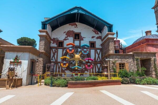 Transfer From City of Side: The Land of Legends Theme Park - What to Bring