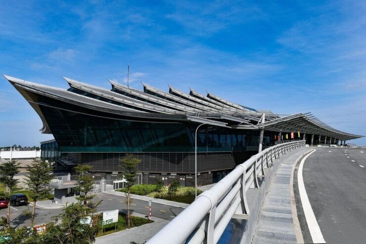Transfer From Hue Airport to Hue City Center or Vice Versa - Good To Know