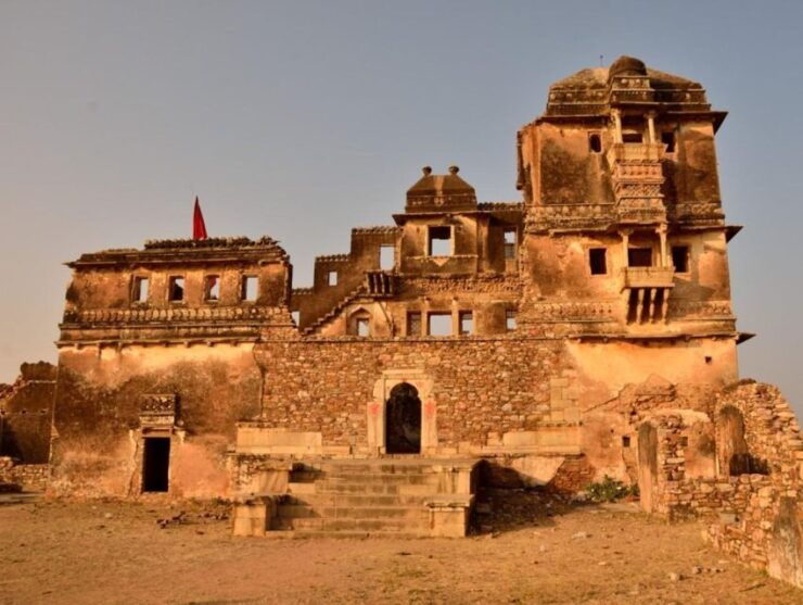 Transfer From Jaipur To Udaipur Via Chittorgarh Fort - Tour Details