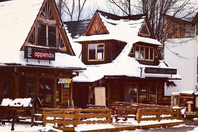 Transfer From Katowice Airport Pyrzowice to Zakopane - Booking Process Overview